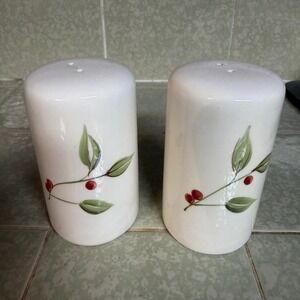 Target Home 2004 White Ceramic Salt and Pepper Shakers Green Leaves Red Berries